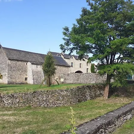Holiday home De Charme A Campagnac 5min De La75 Sortie 41 *