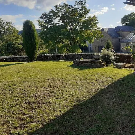 Holiday home De Charme A Campagnac 5min De La75 Sortie 41